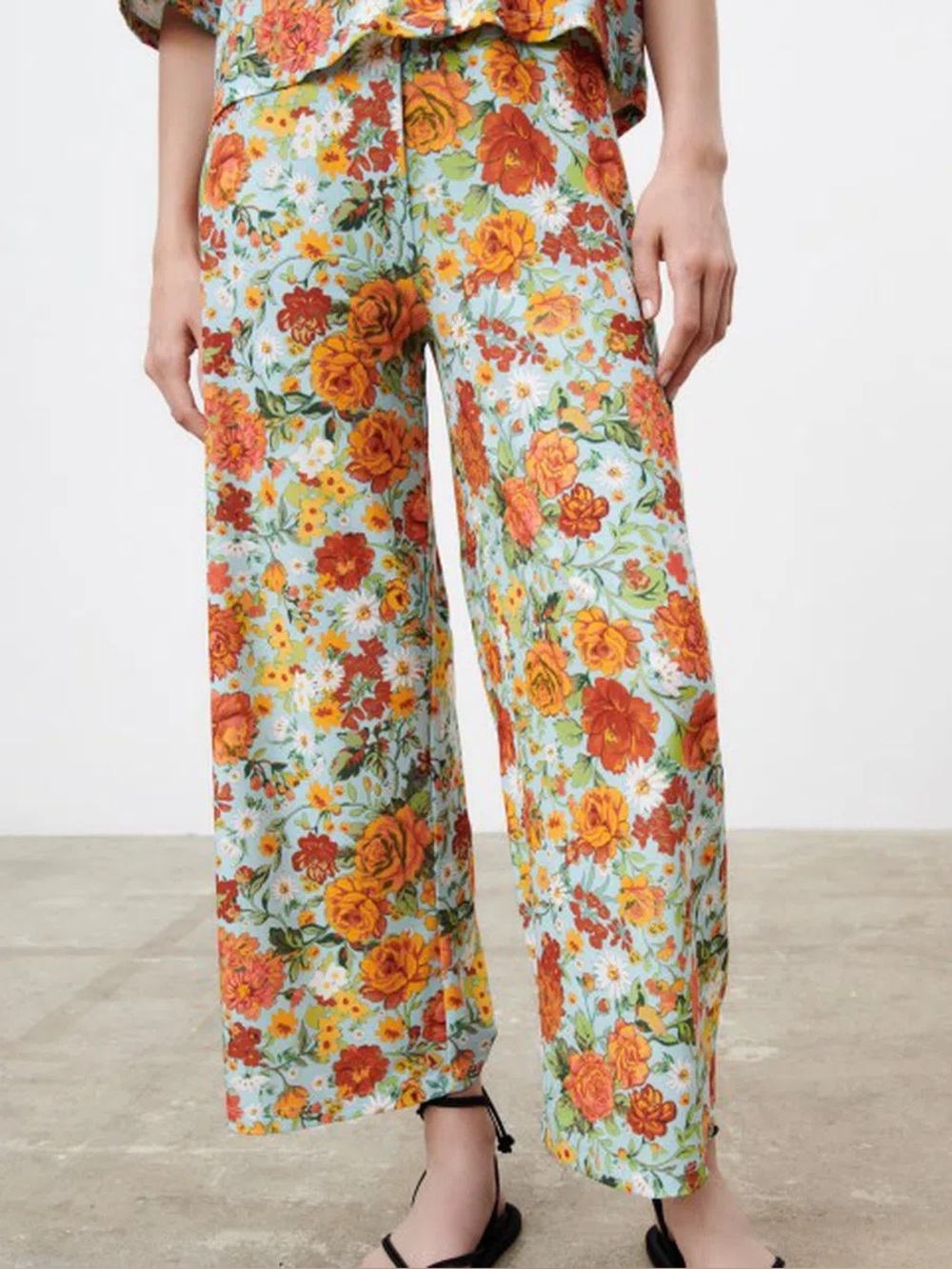 Zara Blue Orange Floral Print Wide-Leg Retro 70s Spring Pants Size Medium NWT